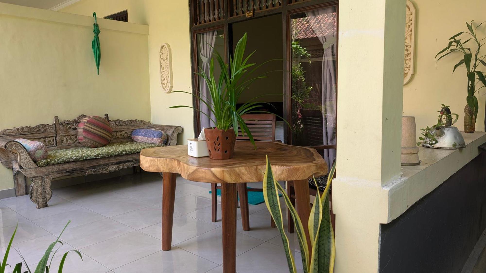 Krisda Ubud Guest House Kültér fotó